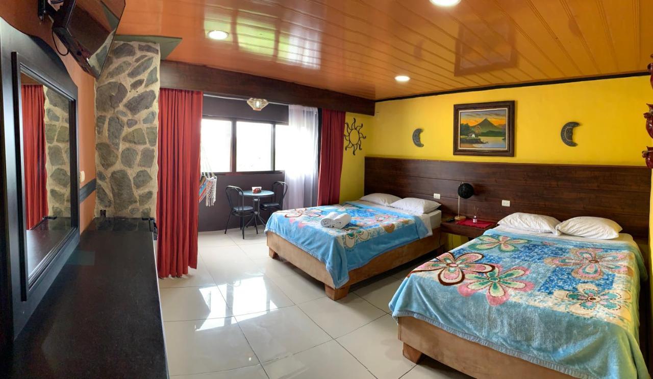 Cabinas Vista Al Golffo Monteverde ภายนอก รูปภาพ
