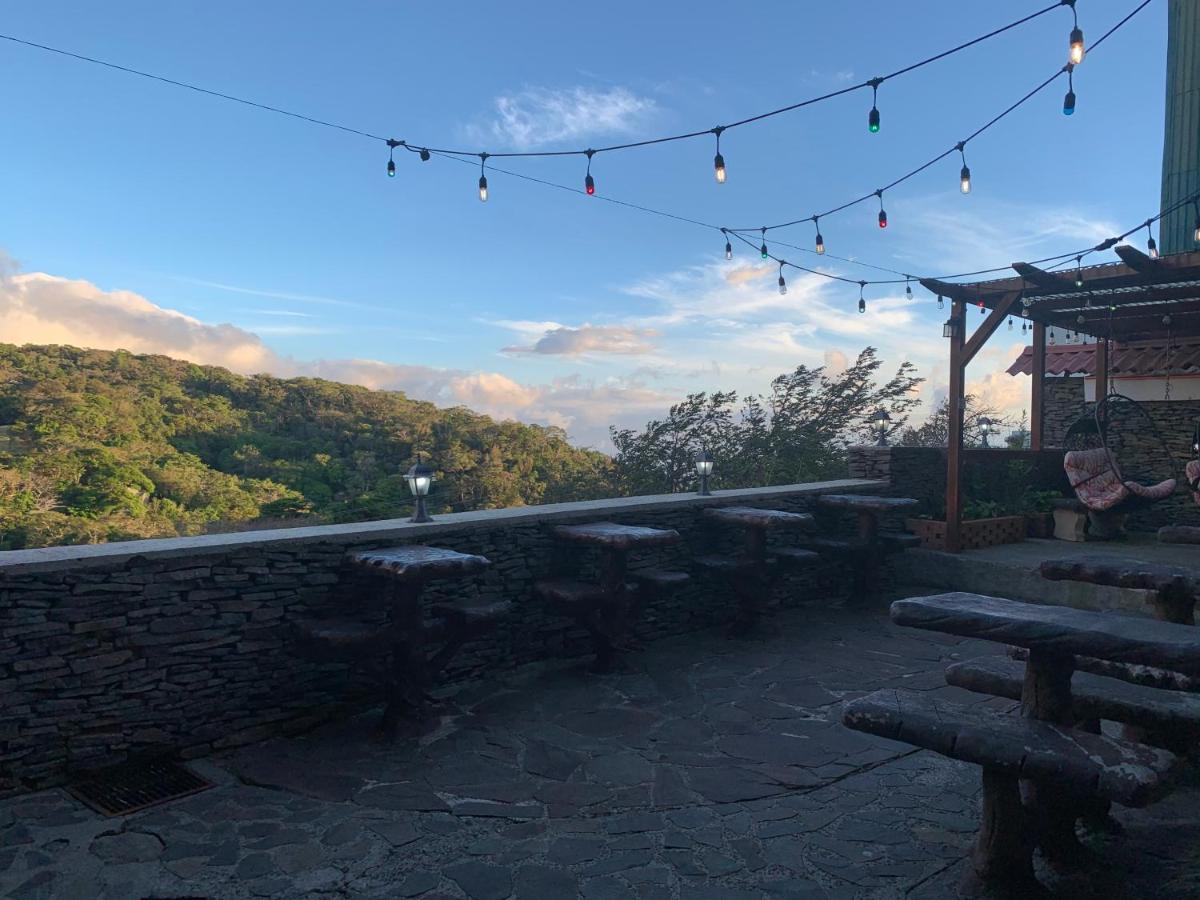 Cabinas Vista Al Golffo Monteverde ภายนอก รูปภาพ