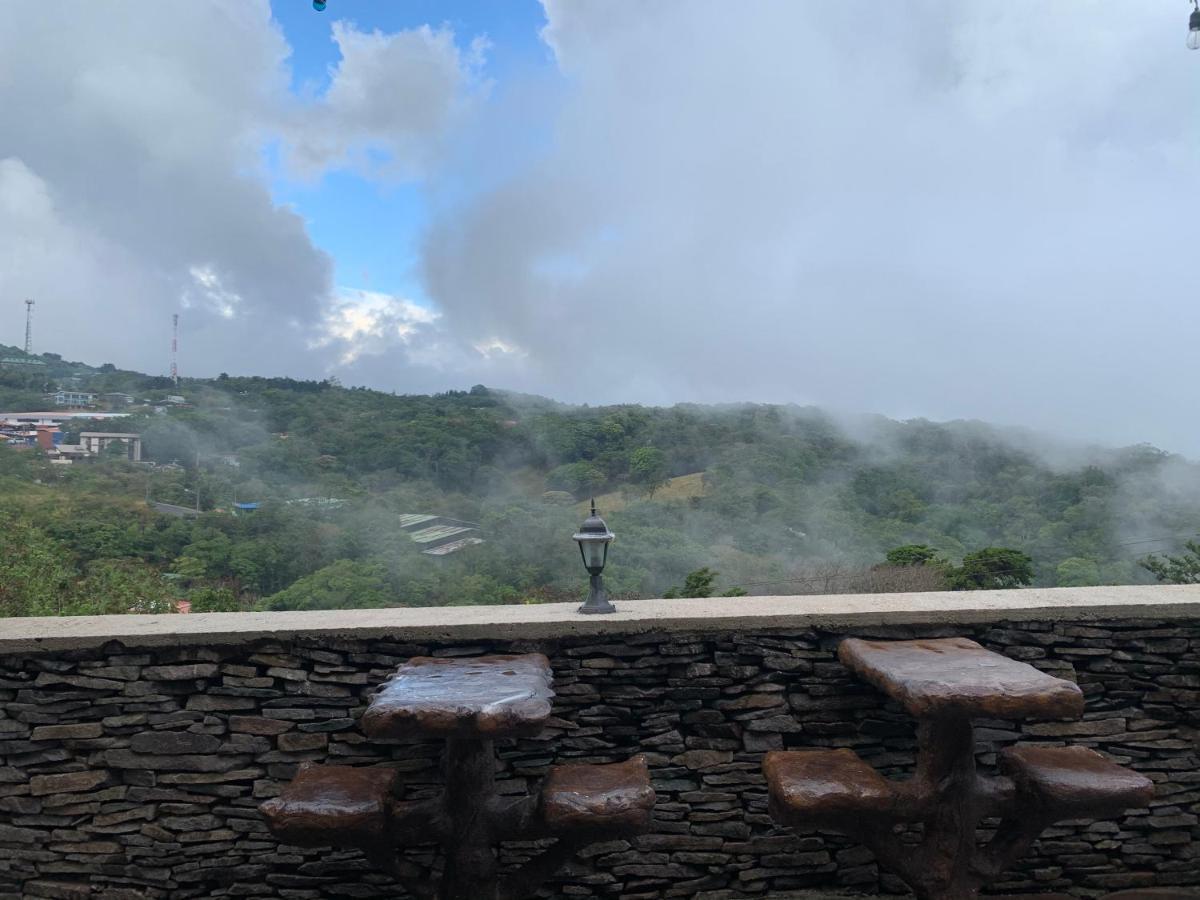 Cabinas Vista Al Golffo Monteverde ภายนอก รูปภาพ