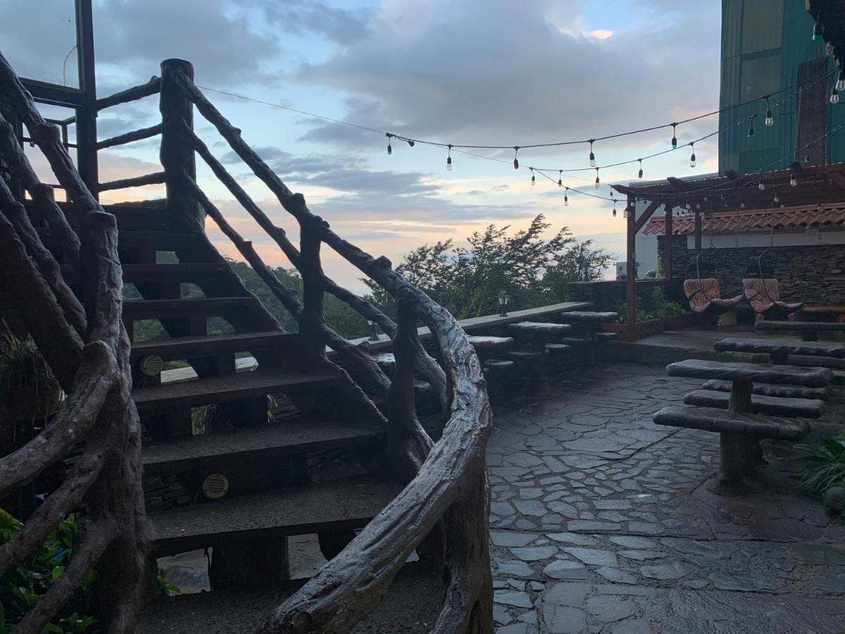 Cabinas Vista Al Golffo Monteverde ภายนอก รูปภาพ