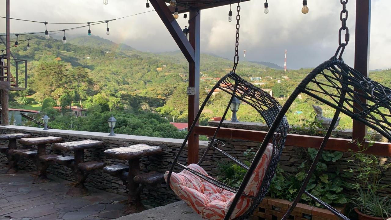 Cabinas Vista Al Golffo Monteverde ภายนอก รูปภาพ