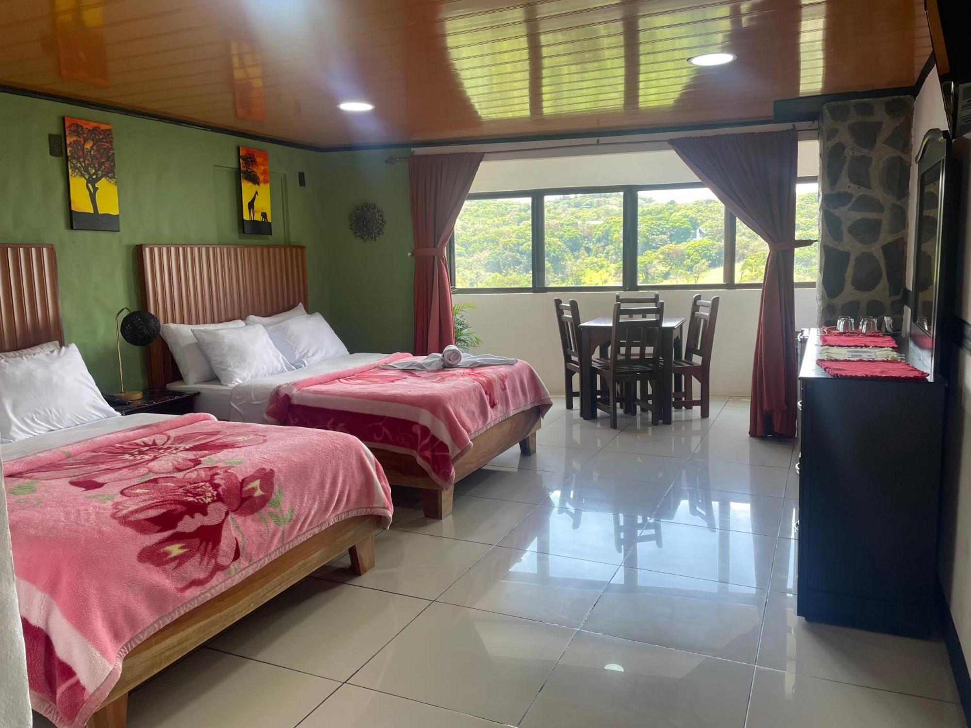 Cabinas Vista Al Golffo Monteverde ภายนอก รูปภาพ