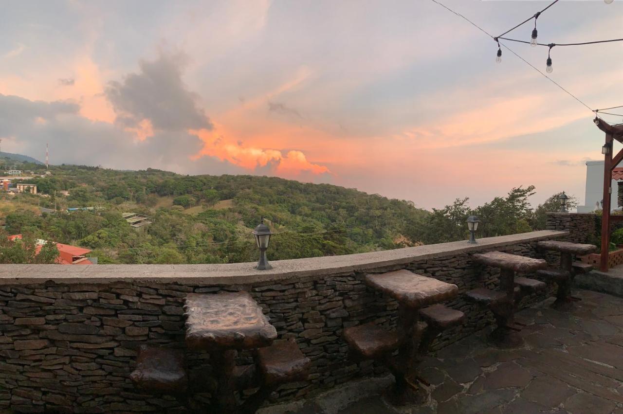 Cabinas Vista Al Golffo Monteverde ภายนอก รูปภาพ