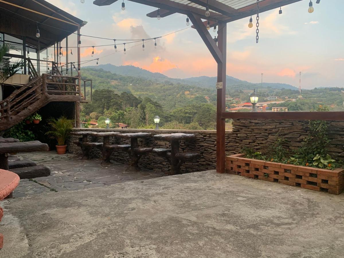 Cabinas Vista Al Golffo Monteverde ภายนอก รูปภาพ